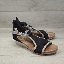 Naot women leather for sale  Waverly