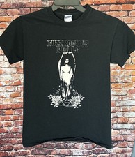 Camiseta gráfica dupla face caixão feminina Fuzzrocious Pedals US Tour 2016 tamanho P, usado comprar usado  Enviando para Brazil