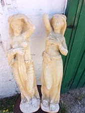Coppia antiche statue usato  Foggia