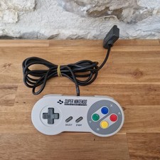 Manette super nintendo d'occasion  Aubevoye