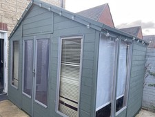 Summer house. x2.5 for sale Summer house. x2.5 for sale  CHELTENHAM