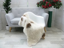 Peau mouton tapis d'occasion  Expédié en France