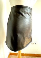Skirt size black d'occasion  Expédié en Belgium