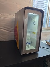 Mini geladeira RED BULL 0,44 pés cúbicos de bancada modelo # RB-SCT ECO LED  comprar usado  Enviando para Brazil
