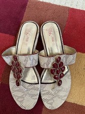 Milli burgundy stone for sale  ILFORD