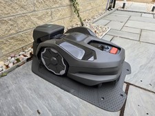 Husqvarna automower 305e for sale  HIGH PEAK