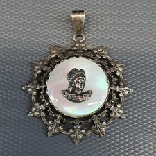 Bijou beau pendentif d'occasion  Beauvois-en-Cambrésis