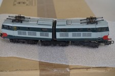 Rivarossi locomotive électriq d'occasion Rivarossi locomotive électriq d'occasion  Fère-en-Tardenois