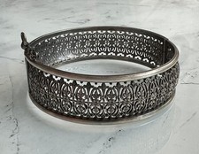 Rare bijoux ancien d'occasion  Paris XVIII
