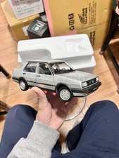 Carro Volkswagen Jetta prata de metal fundido escala 1:18 comprar usado  Enviando para Brazil