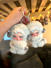 Pingente de Pelúcia 100% Autêntico POP MART Skullpanda Sinfonia de Inverno Canção da Neve, usado comprar usado  Enviando para Brazil