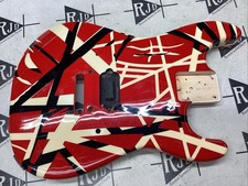 Corpo de guitarra elétrica EVH Striped Series vermelho branco preto comprar usado Corpo de guitarra elétrica EVH Striped Series vermelho branco preto comprar usado  Enviando para Brazil