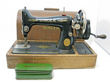 Singer sewing machine for sale  MILTON KEYNES