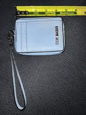 Nova bolsa de mão Steve Madden com zíper ao redor do cartão pulseira azul claro comprar usado Nova bolsa de mão Steve Madden com zíper ao redor do cartão pulseira azul claro comprar usado  Enviando para Brazil