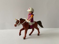 Playmobil personnage fille d'occasion Playmobil personnage fille d'occasion  Bourgoin-Jallieu