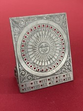 Cadran calendrier solaire d'occasion Cadran calendrier solaire d'occasion  Senlis