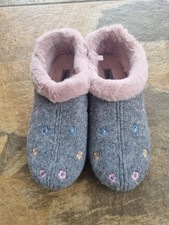 Pavers slippers size for sale  DONCASTER