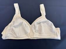 Triumph bra size for sale  MIRFIELD