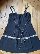 Petite robe noire d'occasion  Livry-Gargan