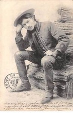 84318 uomo seduto usato  Spedire a Italy