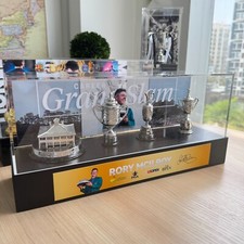 Troféu Rory McIlroy Golf Grand Slam com vitrine [troféus incluídos], usado comprar usado  Enviando para Brazil