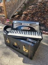 Vintage melodiana accordion for sale  Woodbourne