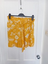 Ladies new shorts for sale  BRIDGEND