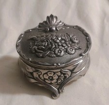 Beautiful floral vintage for sale  Jayess