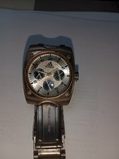 Montre bracelet homme d'occasion  Château-Thierry