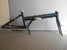 Telaio alluminio pieghevole usato Telaio alluminio pieghevole usato  Spedire a Italy