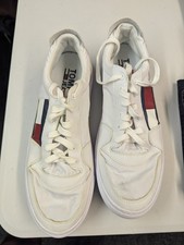 Usado, Tênis Tommy Hilfiger Reino Unido 10,5 polegadas branco ótima qualidade muito inteligente pouco desgaste comprar usado  Enviando para Brazil