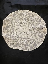 Antique lace placemat d'occasion  Expédié en Belgium