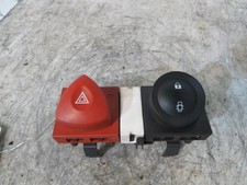Bouton warning renault d'occasion  Athis-Mons