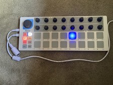 Arturia beatstep d'occasion  Expédié en Belgium