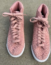 Euc nike girls for sale  Rocklin