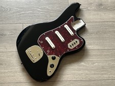 Squier Classic Vibe Bass VI CARREGADO Corpo com Fio Preto Tartaruga Pickguard Braço Trem comprar usado  Enviando para Brazil