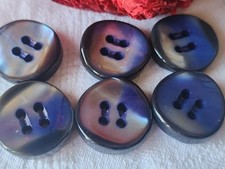 Lot boutons anciens d'occasion  Senozan