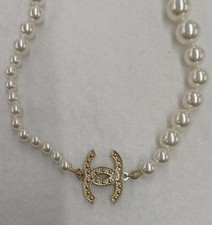 Chanel model number d'occasion  Expédié en Belgium