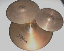 PRATOS ZILDJIAN, CONJUNTO DE 3 COM ESTOJO ZILDJIAN. comprar usado  Enviando para Brazil