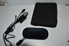 Console preto Sony PlayStation Vita Slim PS VITA PCH-2001 com estojo e 32 MB (YED73) comprar usado  Enviando para Brazil