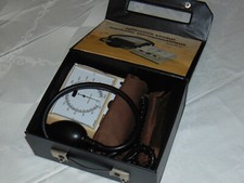 Sfigmomanometro elettronico vi usato  Italia