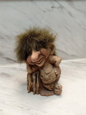 Troll vintage NyForm apoiado em um toco #265 feito na Noruega 6" com etiqueta comprar usado  Enviando para Brazil