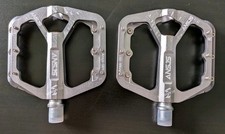 pedal bike aluminio comprar usado  Enviando para Brazil