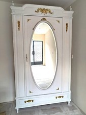 Armoire ancienne patinée d'occasion  Mézières-sur-Seine