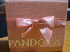 Pandora bracciale completo usato  Alessandria