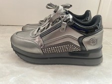 Scarpe sneakers donna usato  Italia