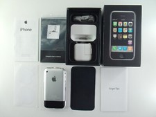 Apple iphone 8gb for sale  HYDE