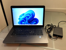Notebook portatile workstation usato  Giussano