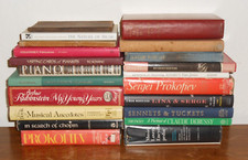 Lot mostly vintage for sale  Huntington