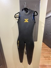 Wetsuit women medium for sale  Whitestone